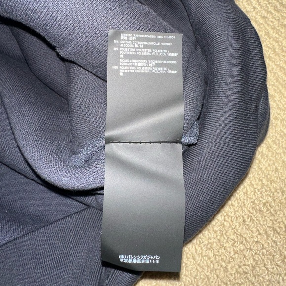 Balenciaga - Sweater Hoodie - Brand New with Tag - Picture 7 of 10